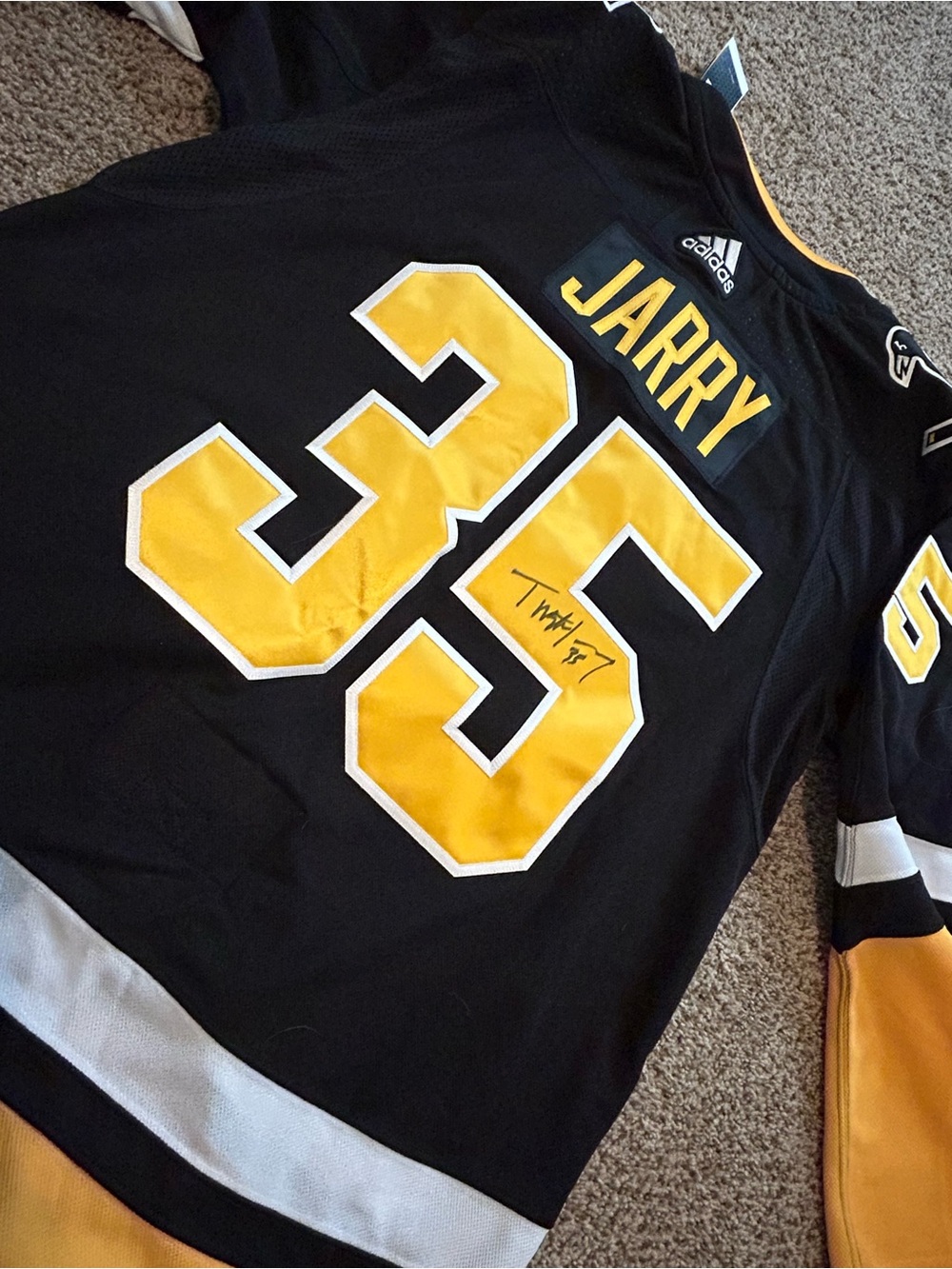 Autographed Pittsburgh Penguins Tristan Jarry 3rd Jersey